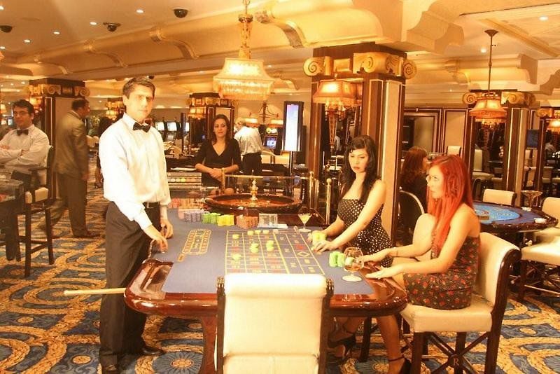 Ξενοδοχείο Rocks & Casino